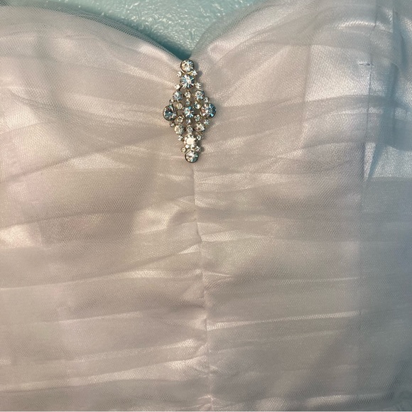 Masquerade White Tulle Strapless Skater Prom Homecoming Dress Size 7 / 8 - Picture 6 of 9